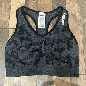 Gymshark NWOT Training Sports Bra Camo Black and Gray Size Small
